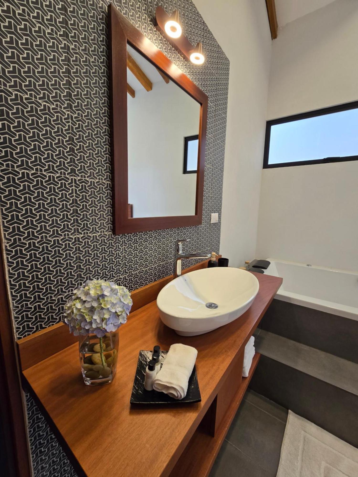 Monteverde Casa Mia, Near Main Attractions And Town! Номер фото