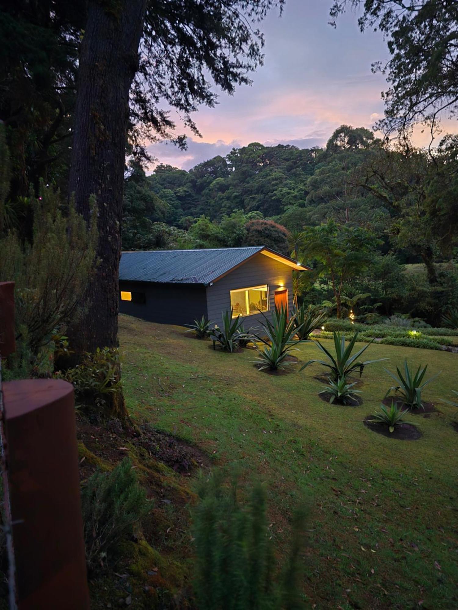 Monteverde Casa Mia, Near Main Attractions And Town! Екстер'єр фото